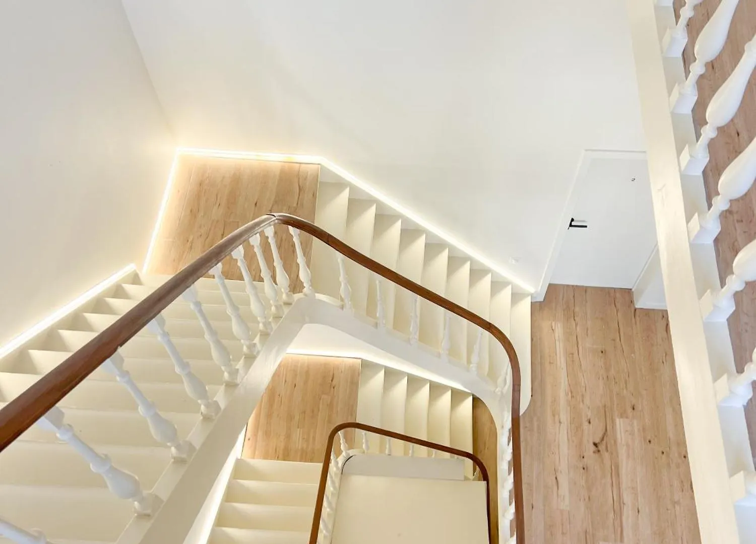 אנטוורפן Mayfair Suites דירה