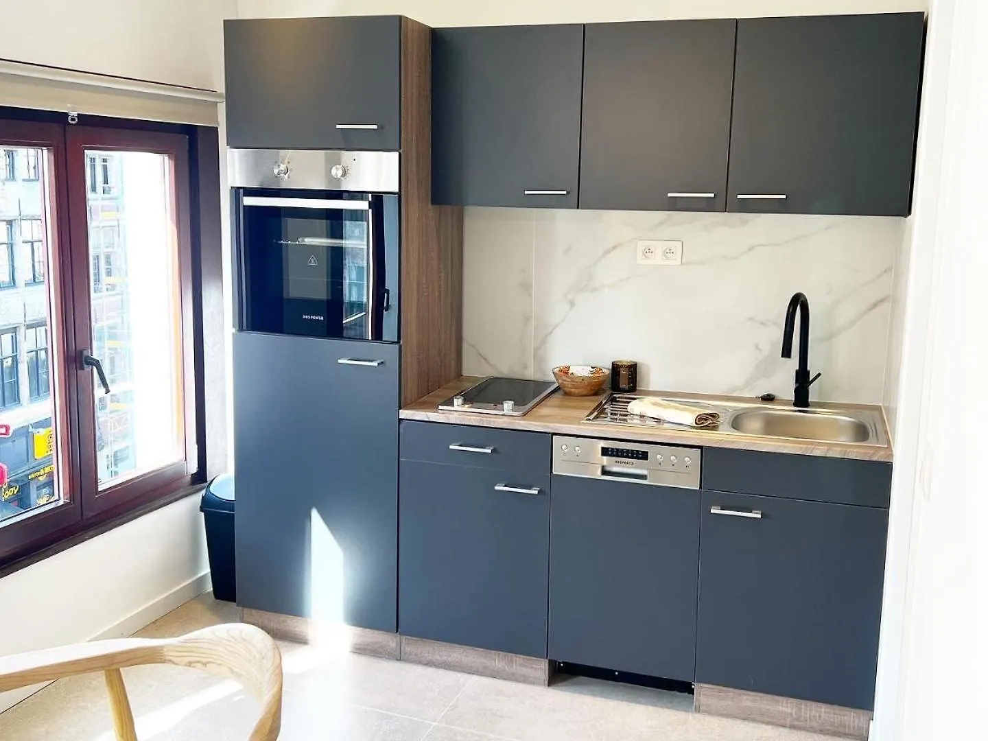 אנטוורפן Mayfair Suites דירה